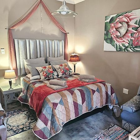 Apricity Inn Louis Trichardt Bagian luar foto