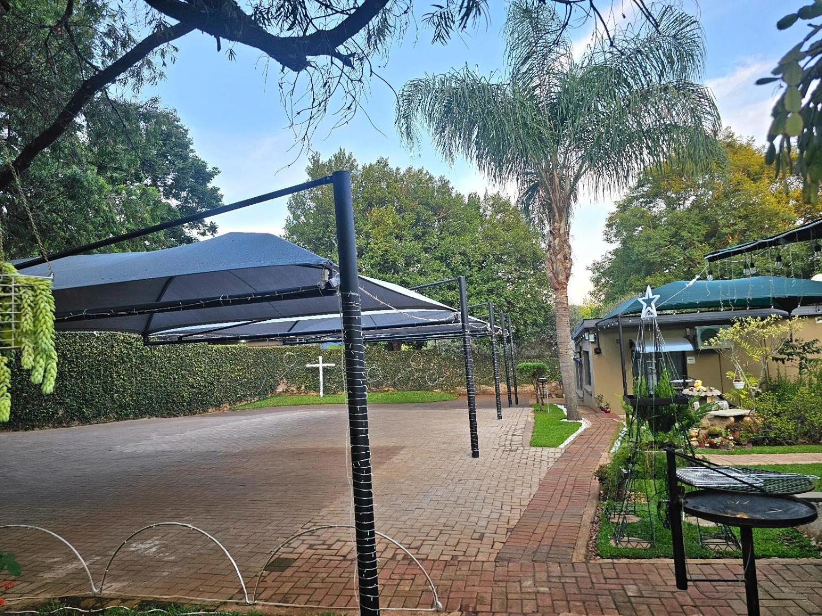 Apricity Inn Louis Trichardt Bagian luar foto